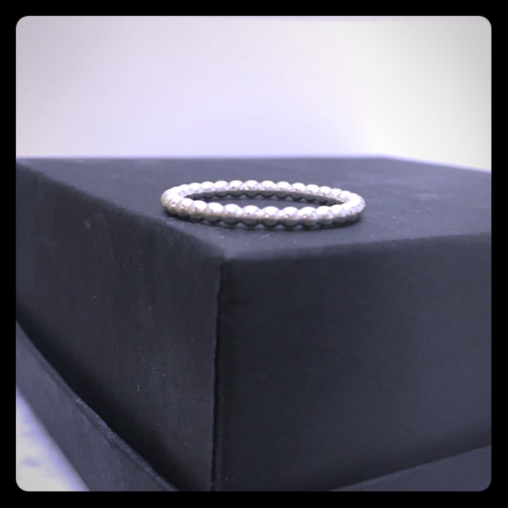 Pandora Eternal Cloud ring.